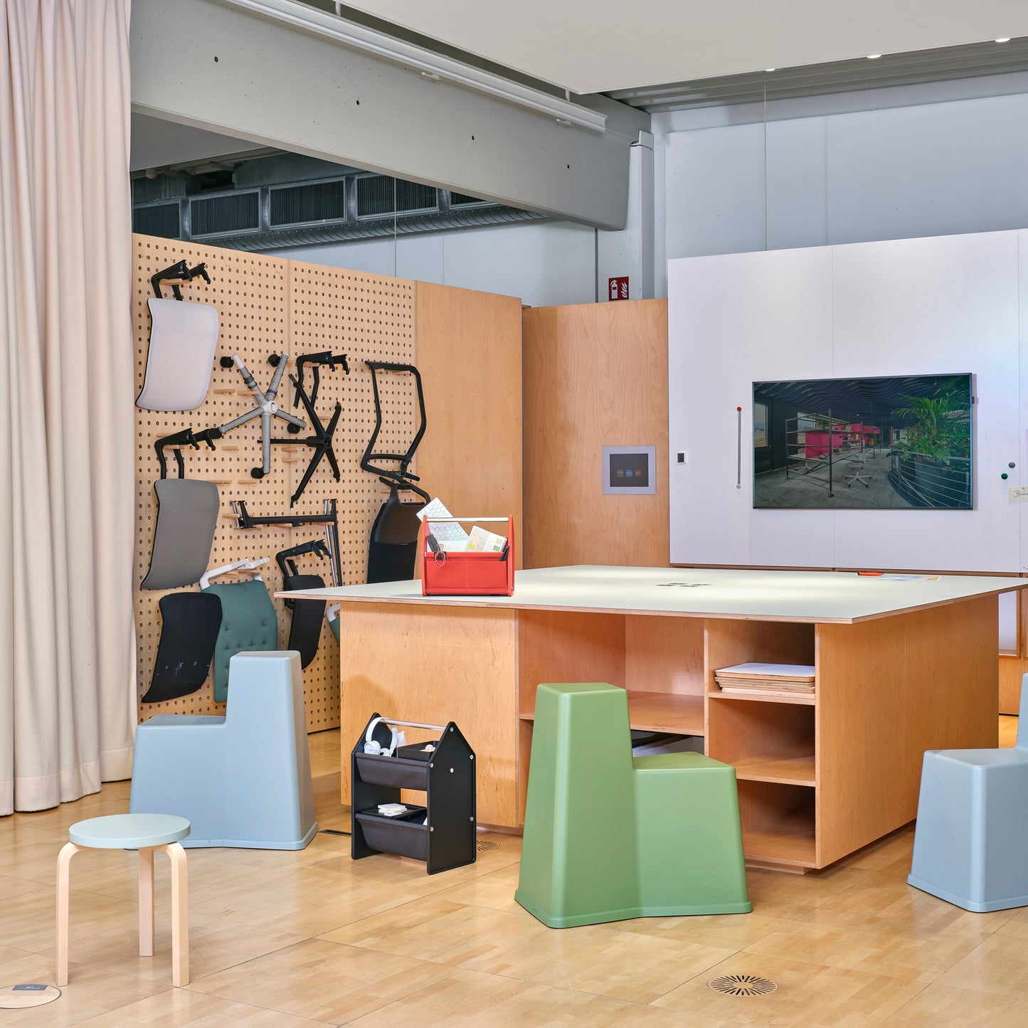 Vitra Locker Box RE Aufbewahrungsbox small Kunststoff recycelt - Farbe wählbar