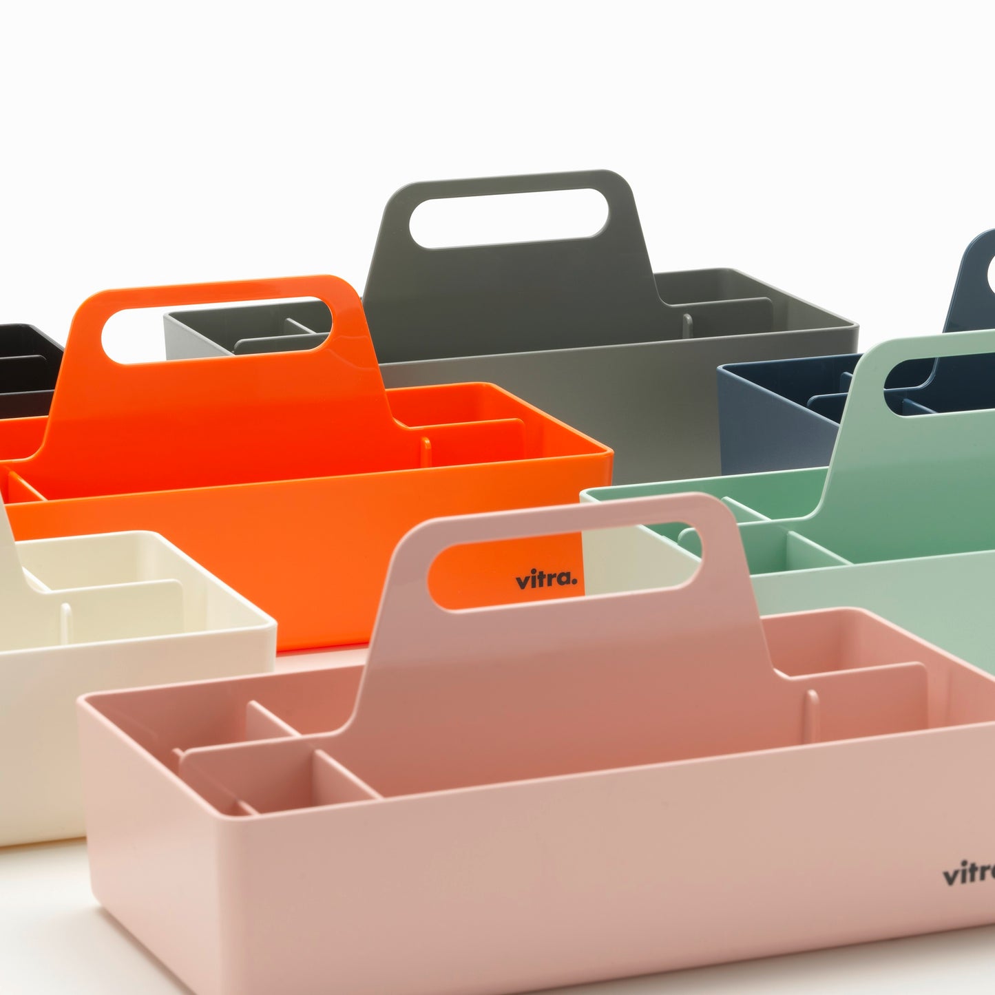 Vitra Toolbox RE Aufbewahrungsbox Kunststoff recycelt zartrosé