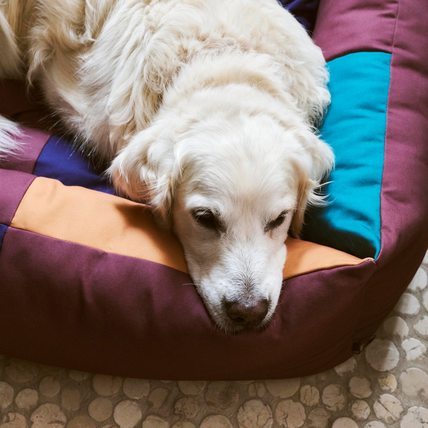 HAY Dogs Bed Hundebett L large Polyester recycelt burgundy grün