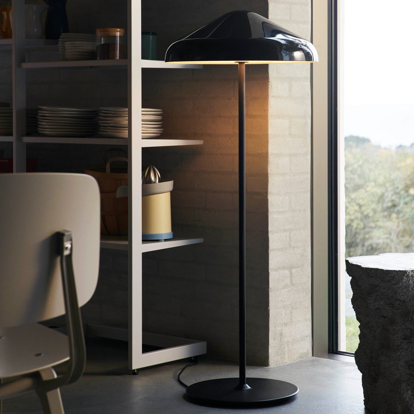 HAY Pao Steel Floor Lamp Stehleuchte Stahl pulverbeschichtet schwarz